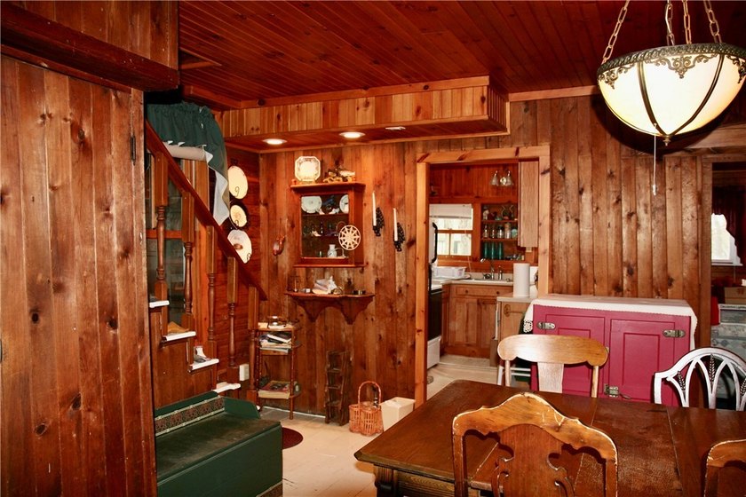 Welcome to *Island Treasure*, a charming historic cottage - photo 11