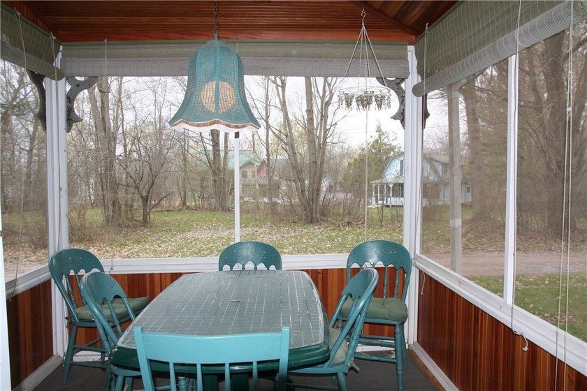 Welcome to *Island Treasure*, a charming historic cottage - photo 18
