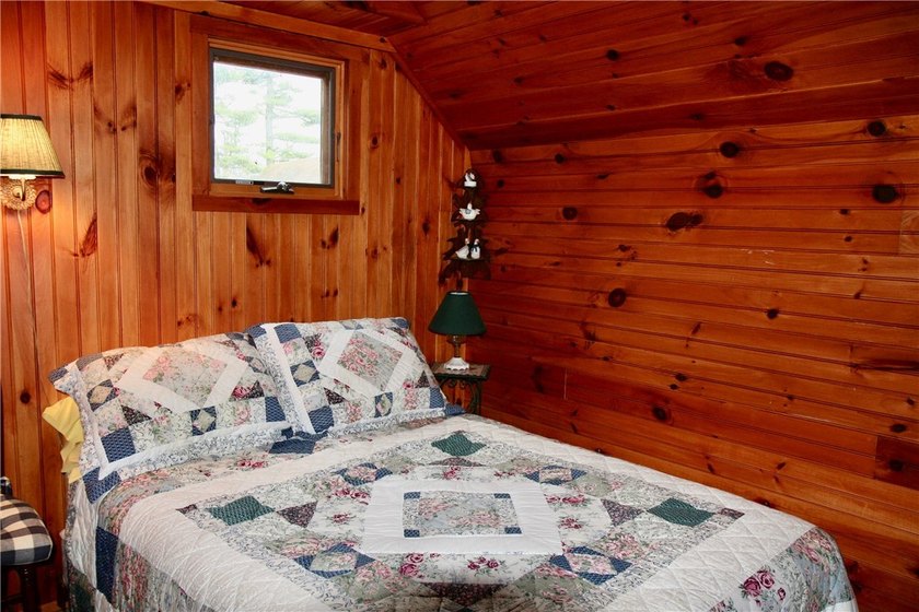 Welcome to *Island Treasure*, a charming historic cottage - photo 30