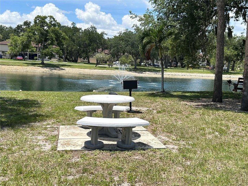 Lovely OAKS IV condominiums. Centrally Located CLOSE to - photo 33