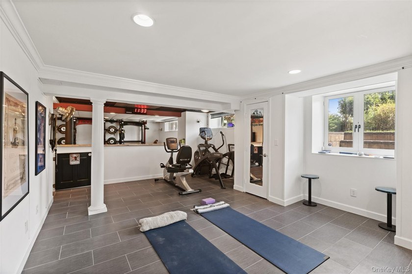 Tucked away at the end of a peaceful cul-de-sac, 6 Lilac Place - photo 40