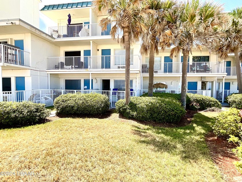 Your Oceanfront Paradise awaits! First floor fully furnished - photo 17