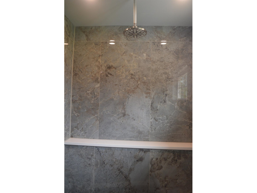This home has been completely above and beyond remodeled - photo 21