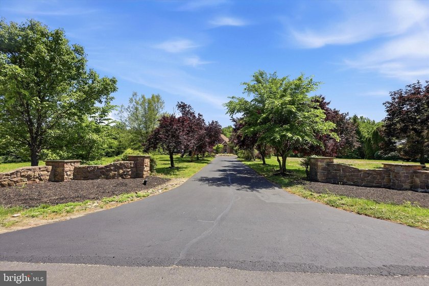 WELCOME TO 325 HARRISONVILLE ROAD, AN EXTRAORDINARY CONTEMPORARY - photo 8
