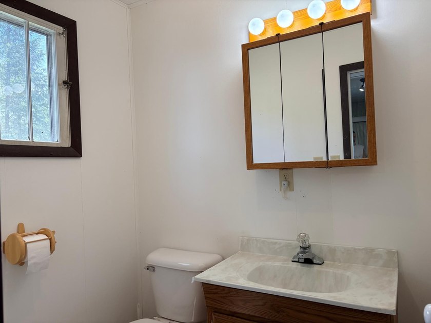 This 2-bedroom Cabin is located on level sandy shores on Pelican - photo 12