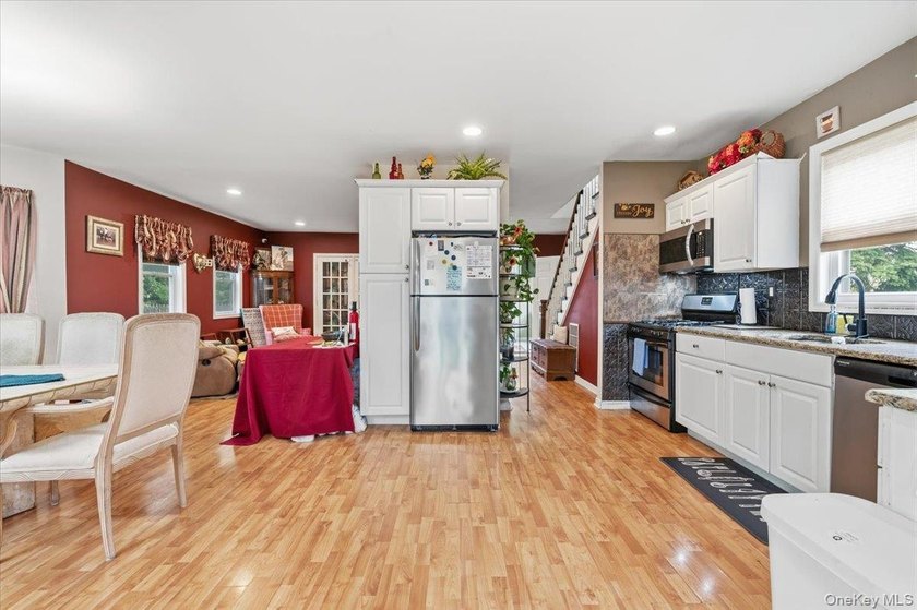 Nestled just moments from the vibrant downtown of Patchogue - photo 11