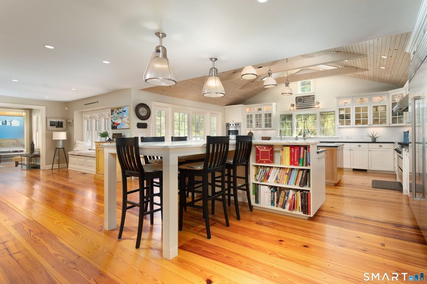 The Ultimate Entertainer's Estate! If your life centers around - photo 5