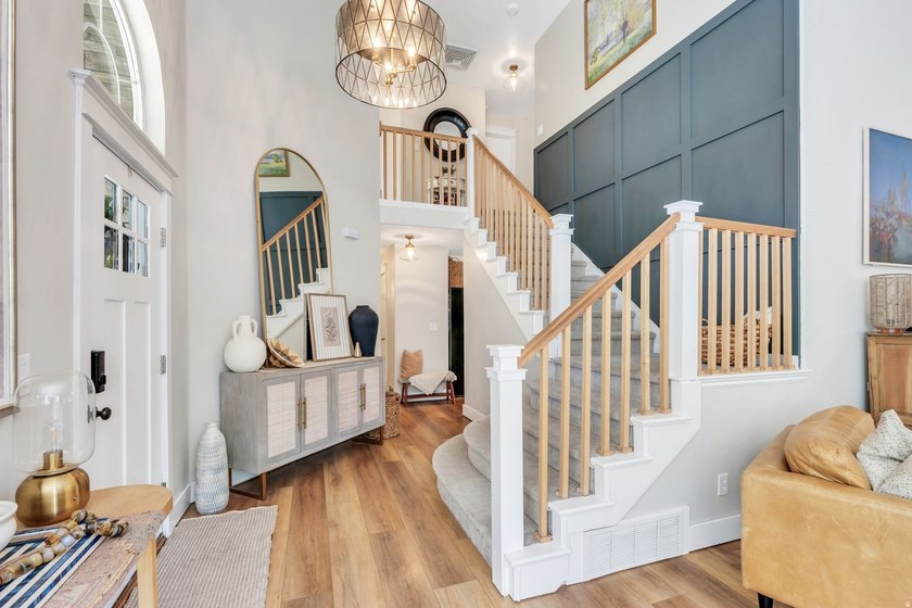 Impeccably improved American Fork home boasts 1/3 acre lot with - photo 3