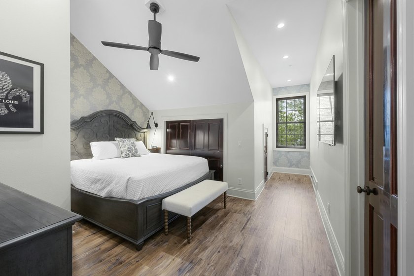 PRICED TO SELL!!! Welcome to this quintessential Baytowne Wharf - photo 33