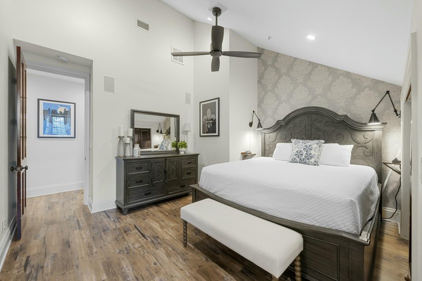 PRICED TO SELL!!! Welcome to this quintessential Baytowne Wharf - photo 34
