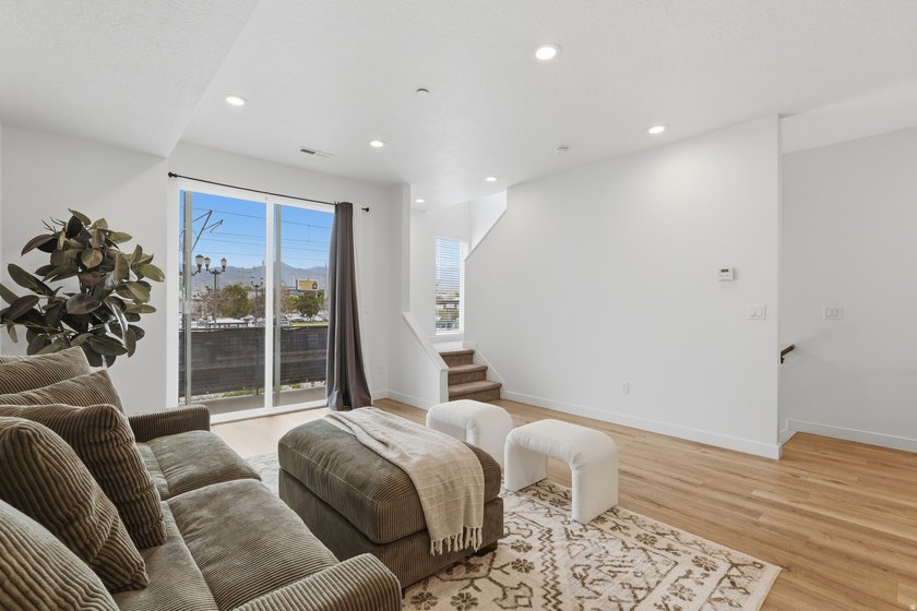 Sleek, sophisticated, and steps from everything downtown SLC has - photo 5