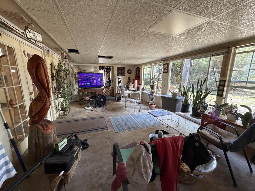 Downtown Destin opportunity on a rare 0.35-acre lot with a - photo 35