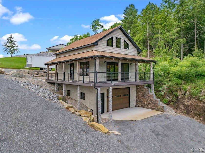 Welcome to your private Payne Lake compound - a rare waterfront - photo 6