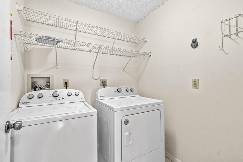 Nestled in the sought after Boca Springs neighborhood, this 3 - photo 20