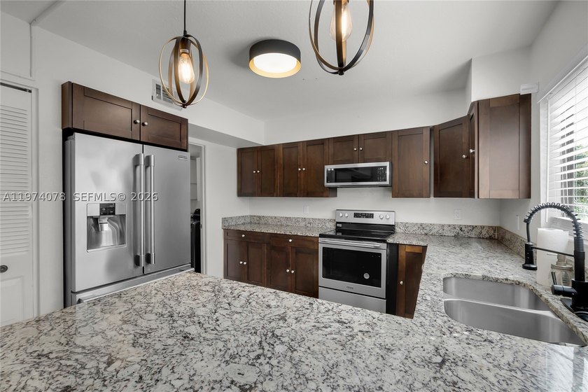 Unapproved Short Sale: Don't miss this incredible opportunity to - photo 2