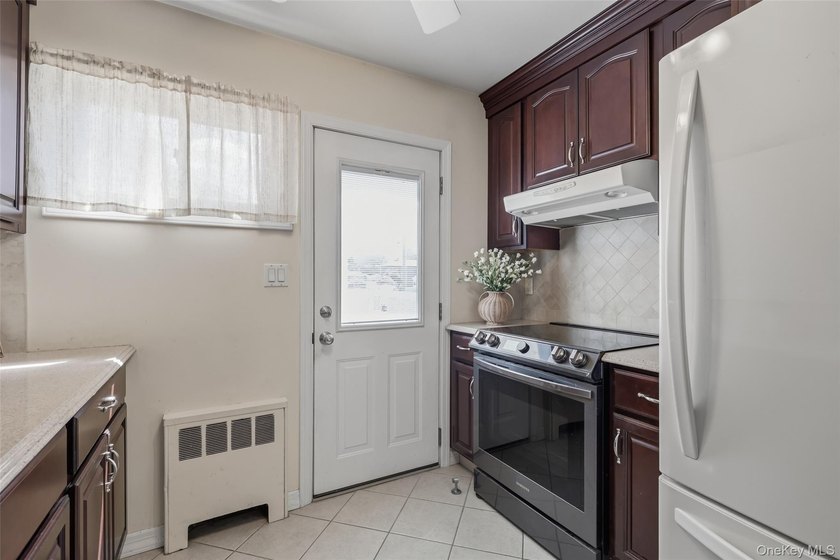 Welcome to this charming 3 Bedroom Ranch nestled in the heart of - photo 15