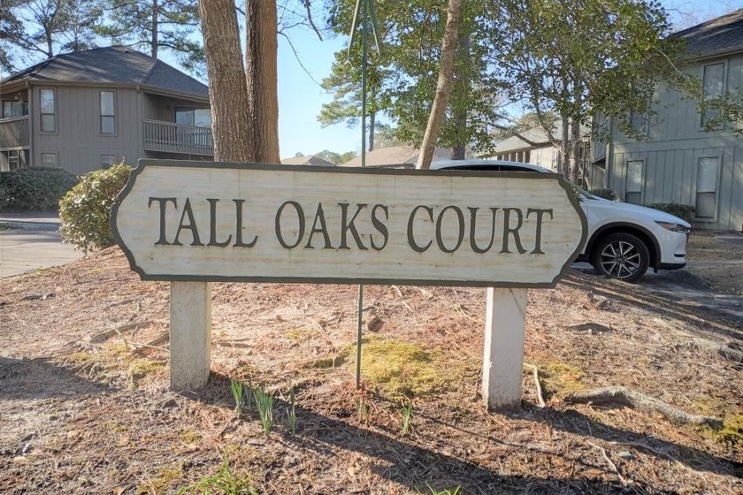This ground floor 2BR/2BA, end-unit is located in the Tall Oaks - photo 21