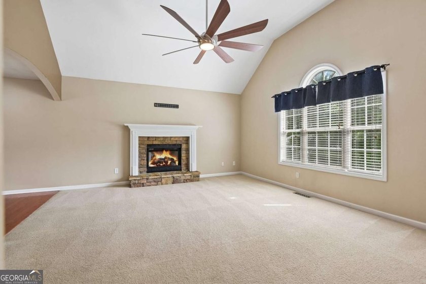 Welcome home to this beautifully updated split-level retreat - photo 3