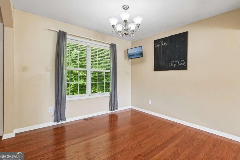 Welcome home to this beautifully updated split-level retreat - photo 5