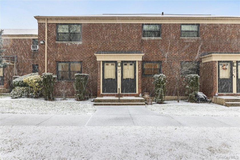 Welcome to this spacious and well-maintained 1st-floor unit in - photo 2