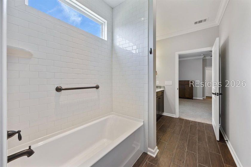 Rare single-story ranch home with FULL lagoon frontage on an 11 - photo 12