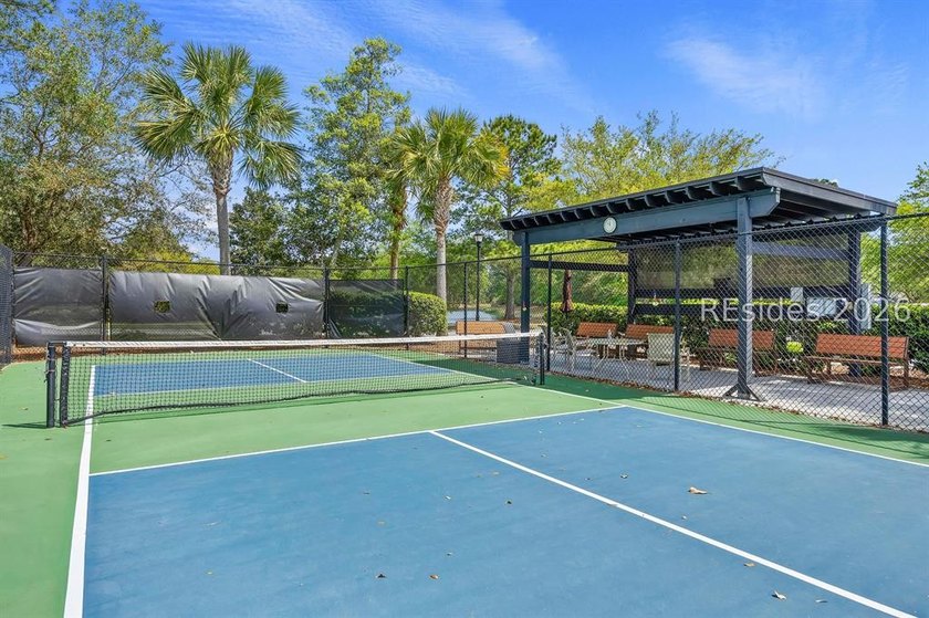 Rare single-story ranch home with FULL lagoon frontage on an 11 - photo 40