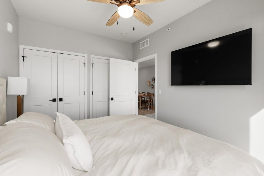 Whether you're looking for an investment property, weekend - photo 12