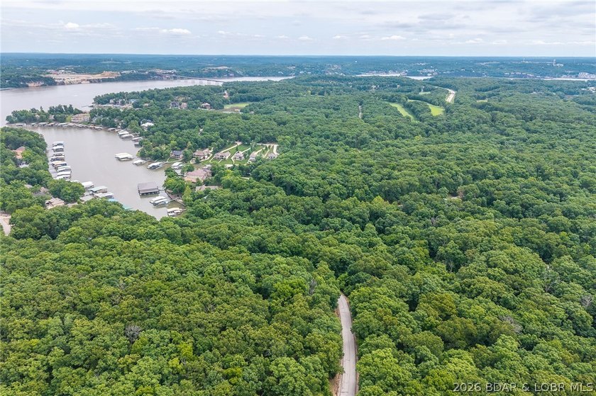 Build your dream home in the prestigious Porto Cima community at - photo 12