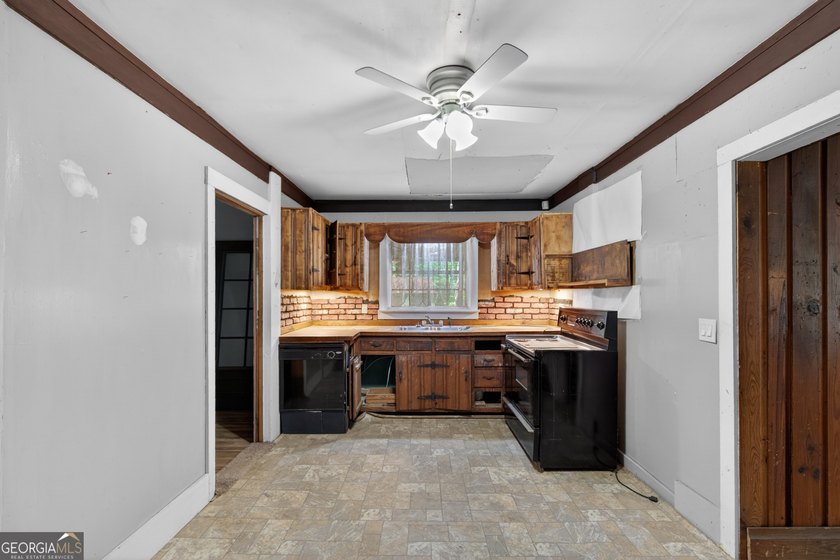 Discover a rare opportunity to own nearly 20 acres of beautiful - photo 13