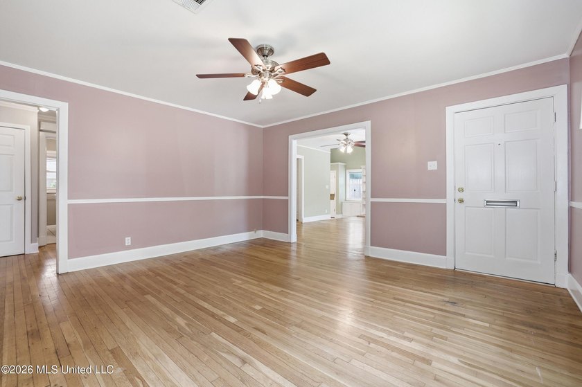 Charming and well-maintained, this 2-bedroom, 2-bath home in - photo 17