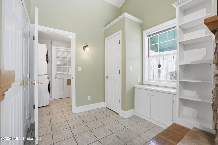 Charming and well-maintained, this 2-bedroom, 2-bath home in - photo 18
