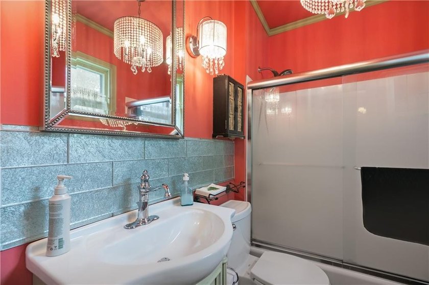 This stately 15-room residence, encompassing over 3,500 square - photo 19