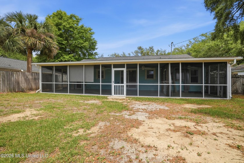 Charming and well-maintained, this 2-bedroom, 2-bath home in - photo 35