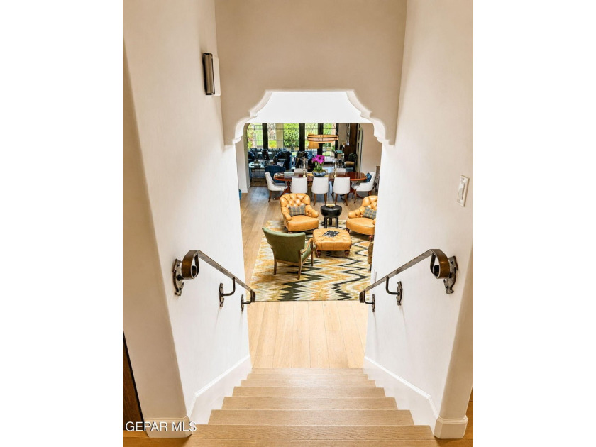 Experience timeless elegance and modern luxury in this - photo 44