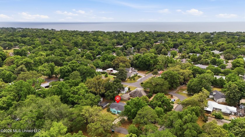 Charming and well-maintained, this 2-bedroom, 2-bath home in - photo 46