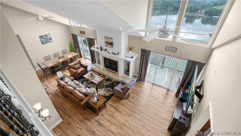 Rare DOUBLE condo offering 3,495 sq ft of lake living! This - photo 13