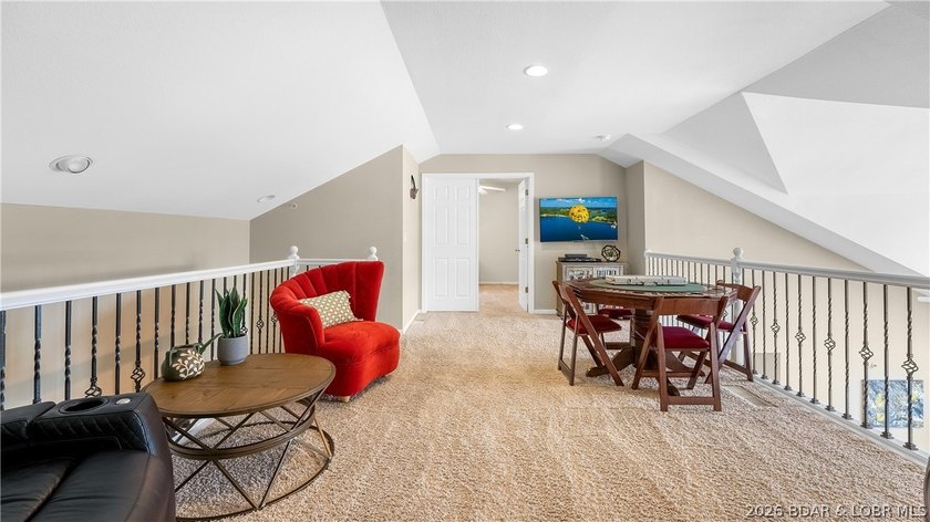 Rare DOUBLE condo offering 3,495 sq ft of lake living! This - photo 16