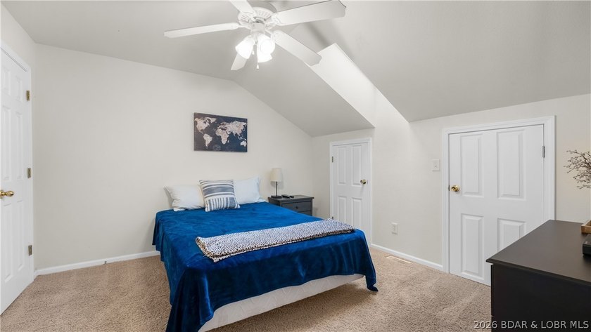 Rare DOUBLE condo offering 3,495 sq ft of lake living! This - photo 23