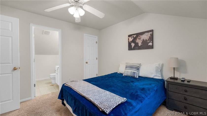 Rare DOUBLE condo offering 3,495 sq ft of lake living! This - photo 24