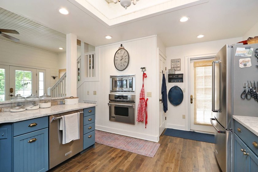 Spend your weekends on the water at 206 Watersedge Loop on - photo 12