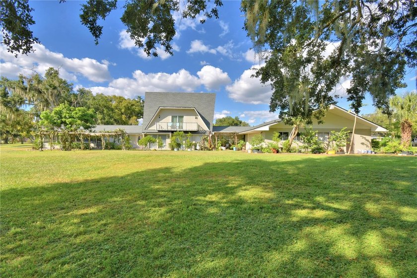 PRICE REDUCED! Welcome to this unique home nestled on a small - photo 13