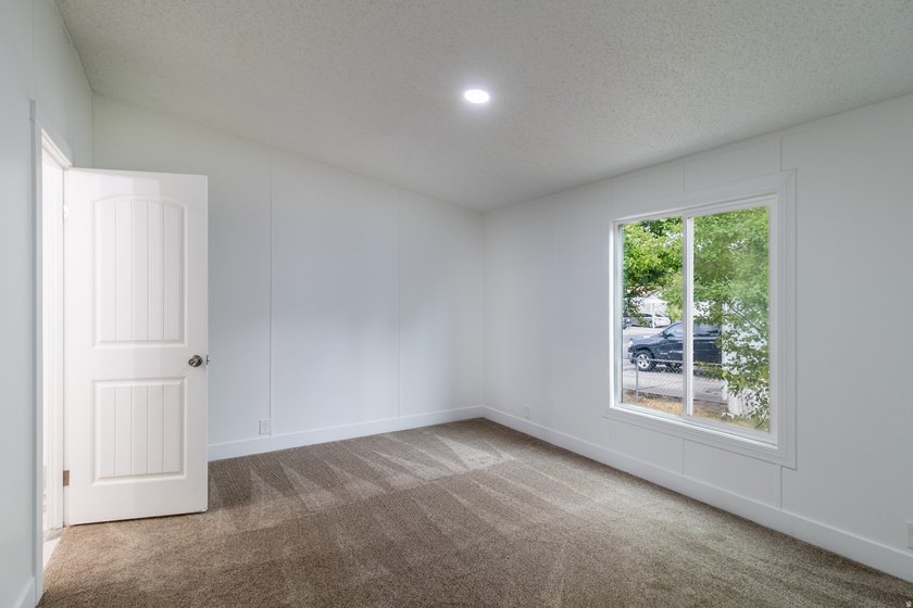 1263 W ROCK RIVER Rd S 1 - photo 4