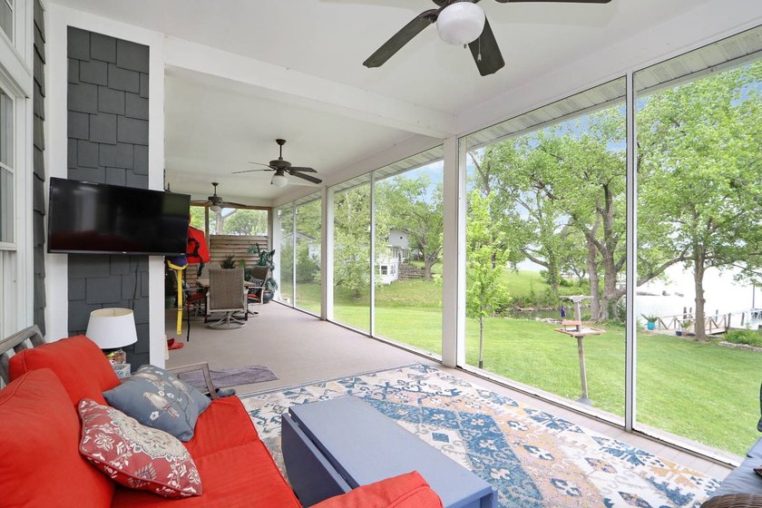 Spend your weekends on the water at 206 Watersedge Loop on - photo 17