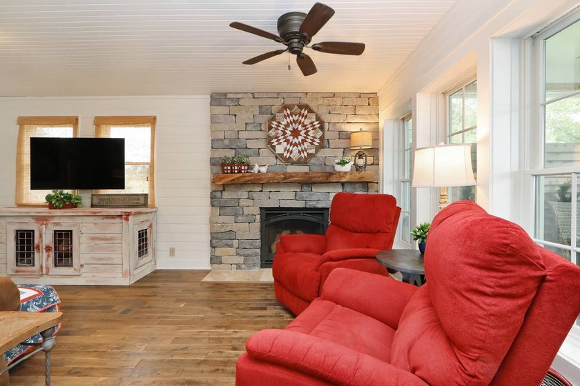 Spend your weekends on the water at 206 Watersedge Loop on - photo 18