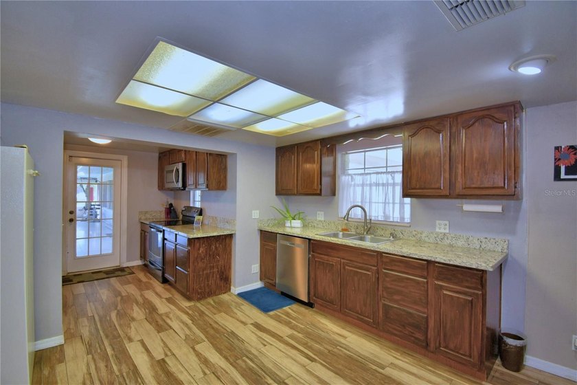 PRICE REDUCED! Welcome to this unique home nestled on a small - photo 21