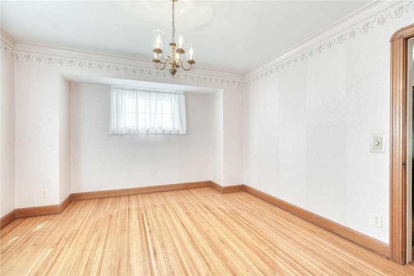 Welcome to 136 Hoover Road! This 1935 Colonial offers 4 spacious - photo 14