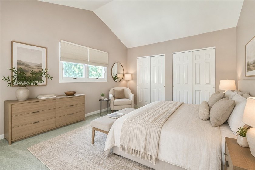 Welcome to 136 Hoover Road! This 1935 Colonial offers 4 spacious - photo 26