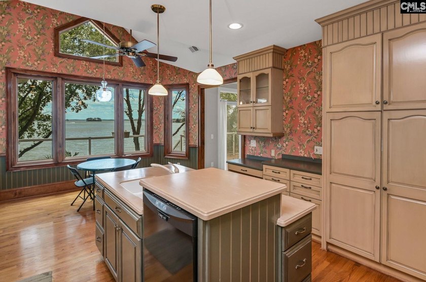 Premier Lake Murray Waterfront Opportunity in Timberlake - photo 31