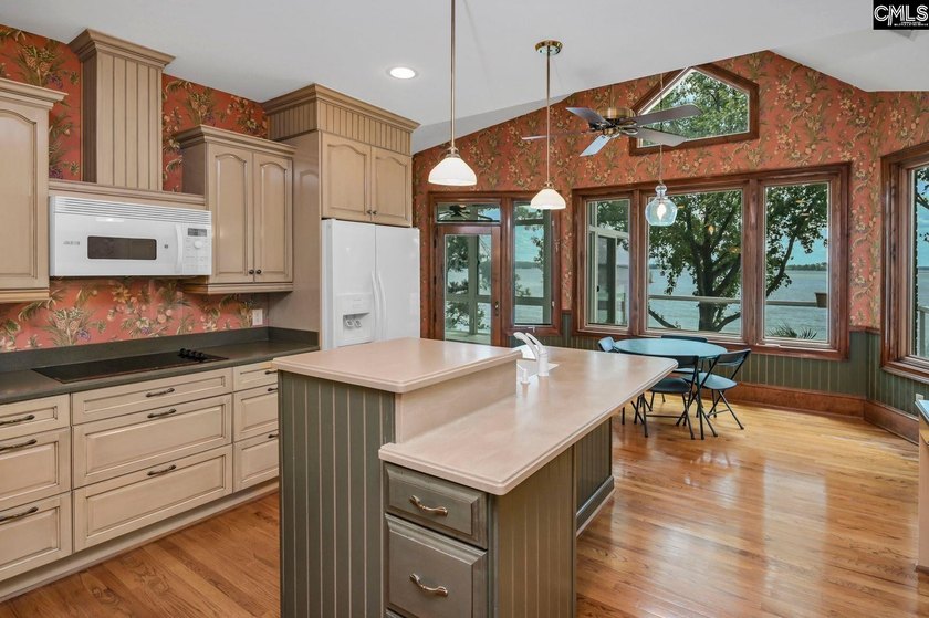 Premier Lake Murray Waterfront Opportunity in Timberlake - photo 32
