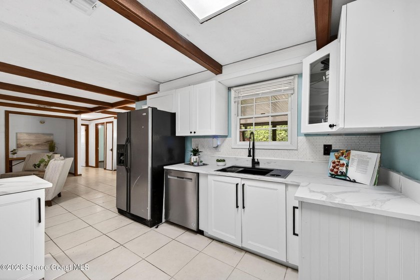 Welcome home to this charming 3 bedroom, 2 bath pool home on a - photo 19